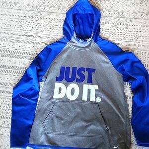 Women's Nike Therma-Fit Hoodie